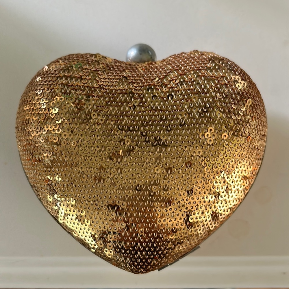Forever heart sequin purse